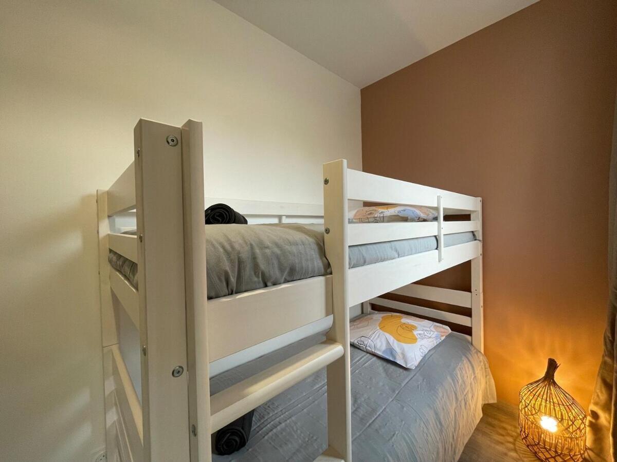 Le Familial Proche Gare Apartment Sens Exterior photo